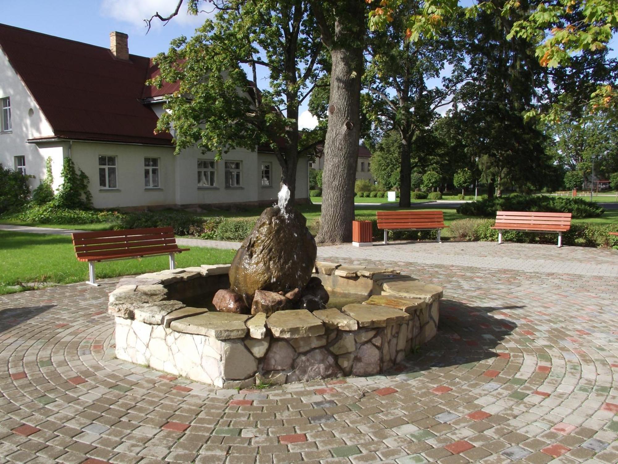 Hotel Kalna Ligzda Smiltene Exterior foto